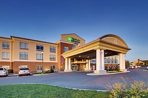 Holiday Inn Express & Suites Lancaster East - Strasburg by IHG
