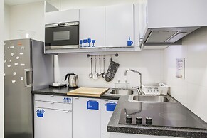Happy Porto Hostel & Apartments