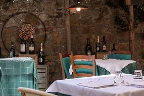 Borgo San Quirico d'Orcia B&B - Capitano Collection - Albergo diffuso