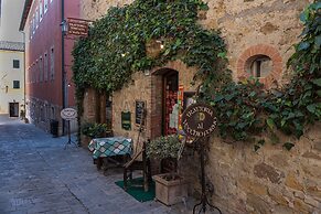 Borgo San Quirico d'Orcia B&B - Capitano Collection - Albergo diffuso