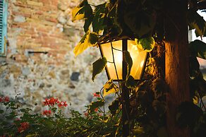 Borgo San Quirico d'Orcia B&B - Capitano Collection - Albergo diffuso