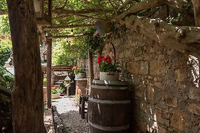 Borgo San Quirico d'Orcia B&B - Capitano Collection - Albergo diffuso