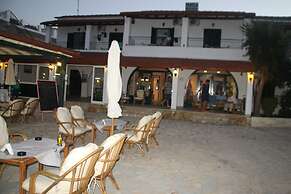 Akti Panela Beach Hotel