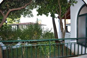 Akti Panela Beach Hotel