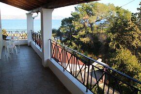 Akti Panela Beach Hotel