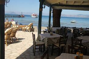 Akti Panela Beach Hotel