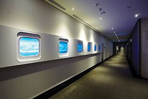 Airline lnn Green Park Way