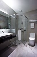 Airline lnn Green Park Way