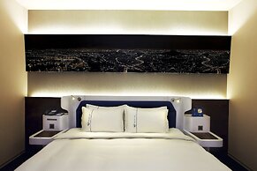 Airline lnn Green Park Way