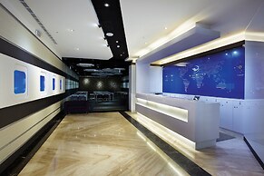 Airline lnn Green Park Way