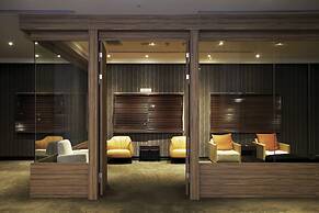 Airline lnn Green Park Way