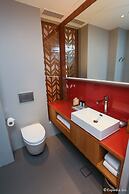 Oasia Hotel Downtown Singapore by Far East Hospitality