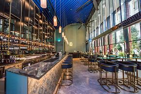 Oasia Hotel Downtown Singapore by Far East Hospitality