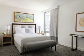 The Ritz-Carlton Residences, Waikiki Beach