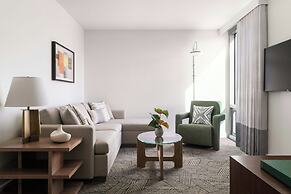 The Ritz-Carlton Residences, Waikiki Beach