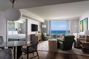 The Ritz-Carlton Residences, Waikiki Beach