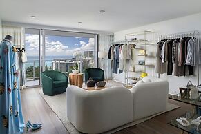 The Ritz-Carlton Residences, Waikiki Beach