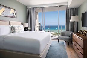 The Ritz-Carlton Residences, Waikiki Beach