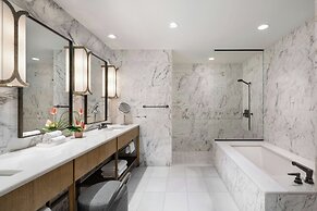 The Ritz-Carlton Residences, Waikiki Beach