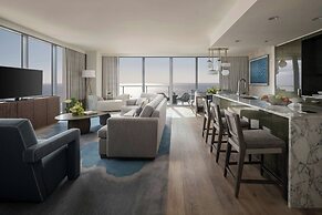 The Ritz-Carlton Residences, Waikiki Beach