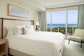 The Ritz-Carlton Residences, Waikiki Beach