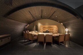 The Ritz-Carlton Residences, Waikiki Beach