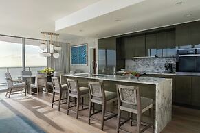 The Ritz-Carlton Residences, Waikiki Beach
