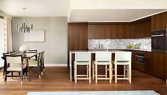 The Ritz-Carlton Residences, Waikiki Beach