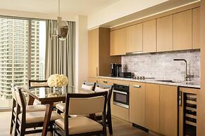 The Ritz-Carlton Residences, Waikiki Beach