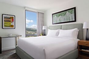 The Ritz-Carlton Residences, Waikiki Beach