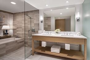 The Ritz-Carlton Residences, Waikiki Beach