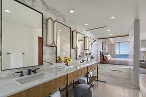 The Ritz-Carlton Residences, Waikiki Beach