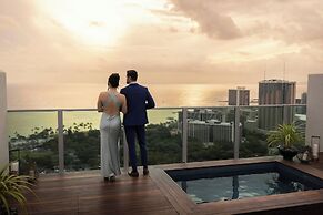 The Ritz-Carlton Residences, Waikiki Beach