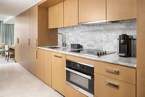 The Ritz-Carlton Residences, Waikiki Beach