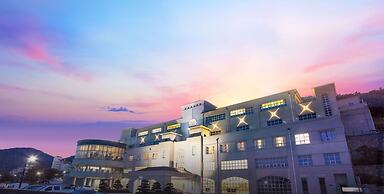 The Mauna Ocean Resort