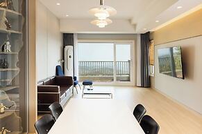 The Mauna Ocean Resort