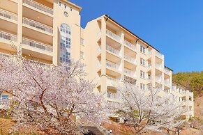 The Mauna Ocean Resort