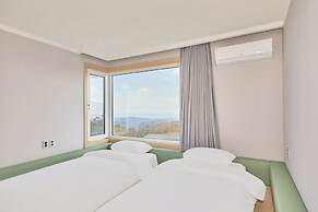 The Mauna Ocean Resort