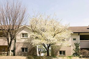 The Mauna Ocean Resort