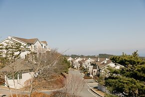 The Mauna Ocean Resort