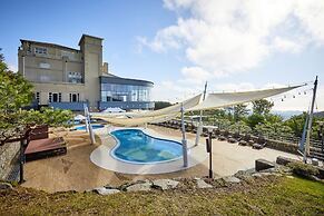 The Mauna Ocean Resort