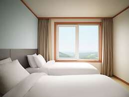 The Mauna Ocean Resort