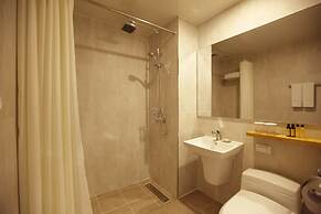 Palgong Emillia Hotel