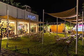 Palgong Emillia Hotel