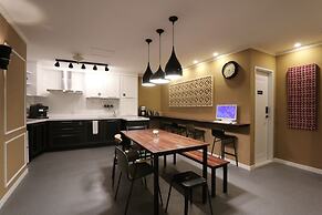 Blueboat Hostel Gyeongju