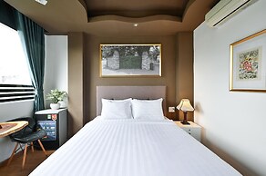 The Noble Swan Wood Park Hotel