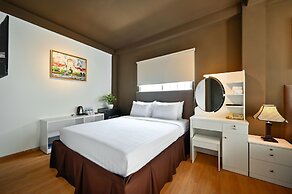 The Noble Swan Wood Park Hotel