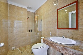 The Noble Swan Wood Park Hotel