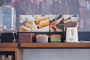 My Studio Hotel Surabaya - Hostel