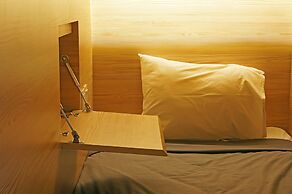 My Studio Hotel Surabaya - Hostel